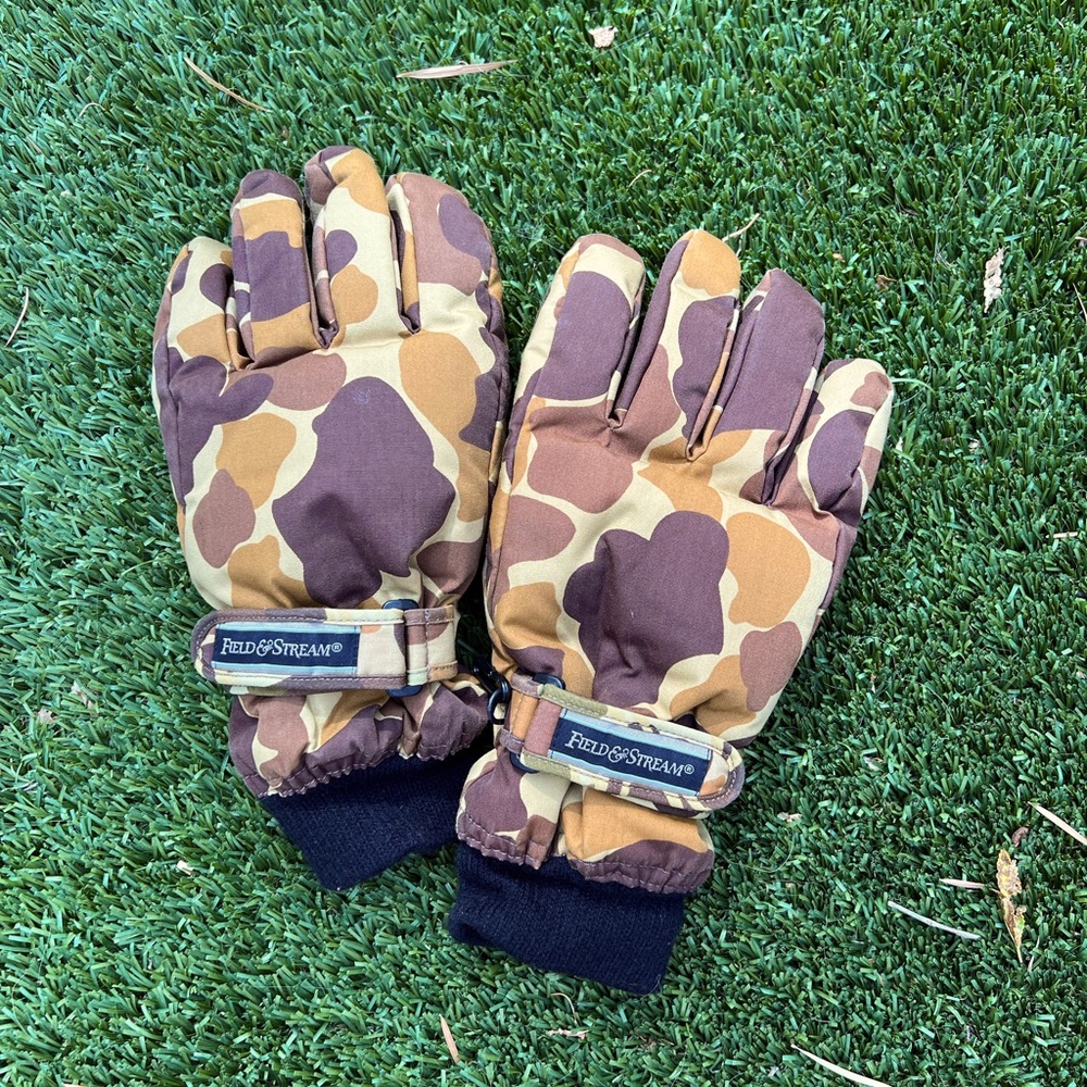 Field and Stream Camo Gloves